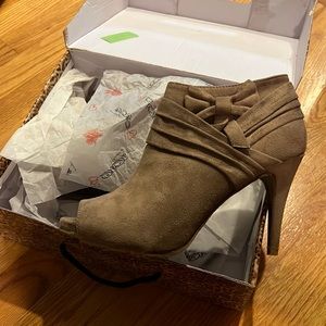 Brand new with original box suede fabric open toe high heels